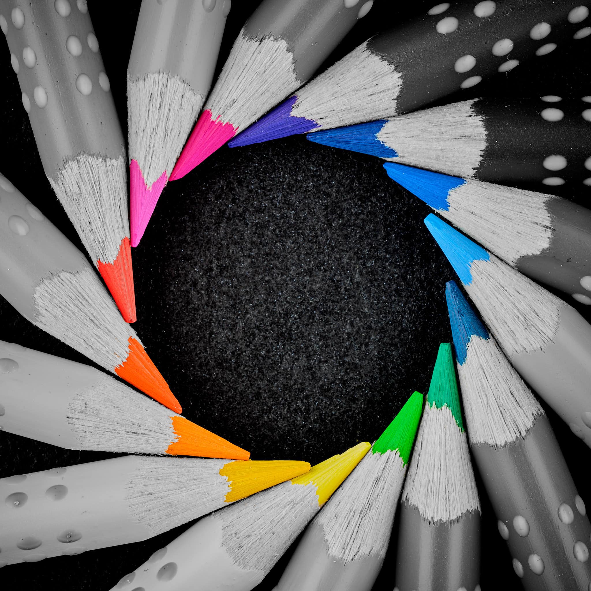 Kristian Dill Photographe Crayon Couleur Conceptuel Graphique Cercle