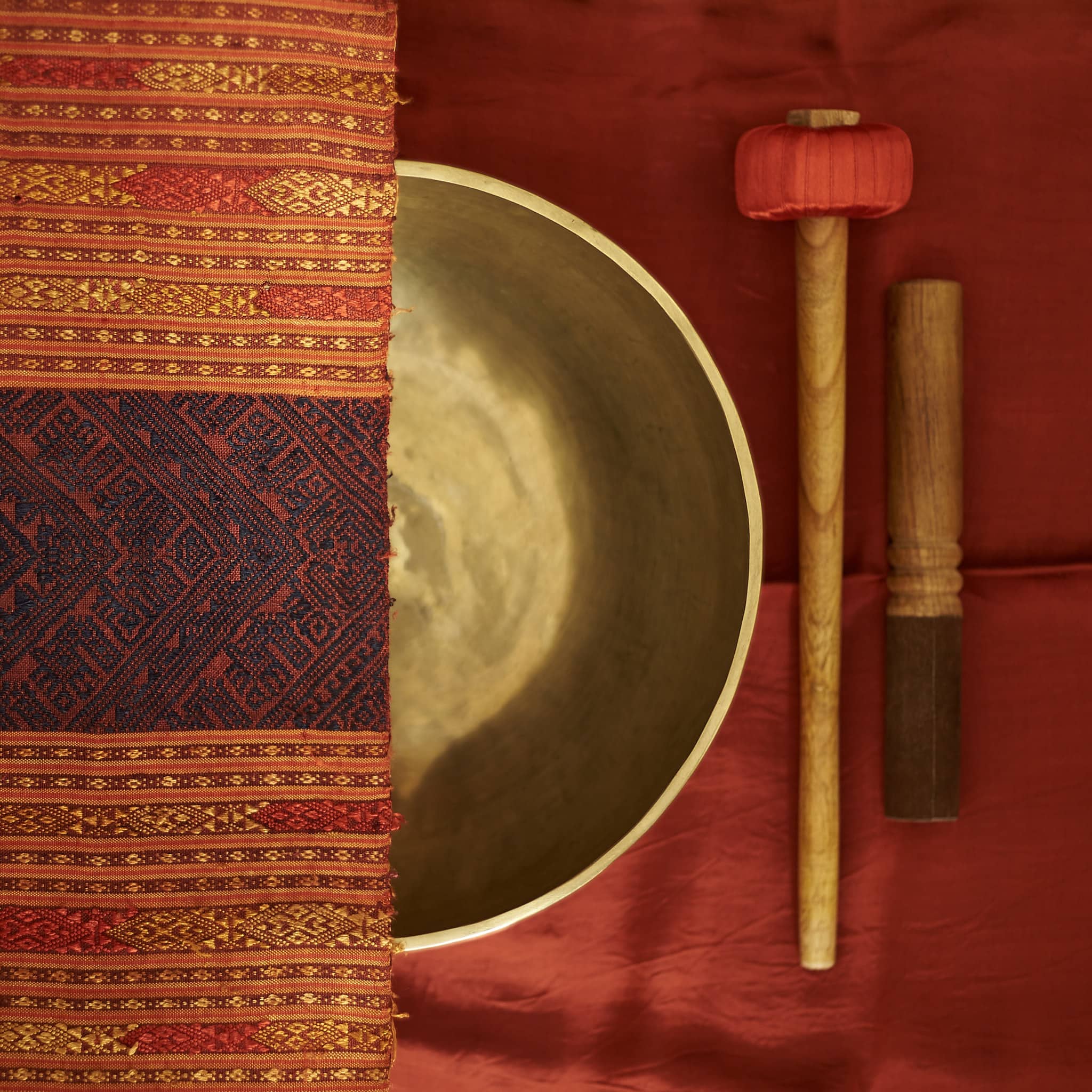 Kristian Dill Photographe Produit Bol Chantant Gong Meditation Tapis Manche Maillet