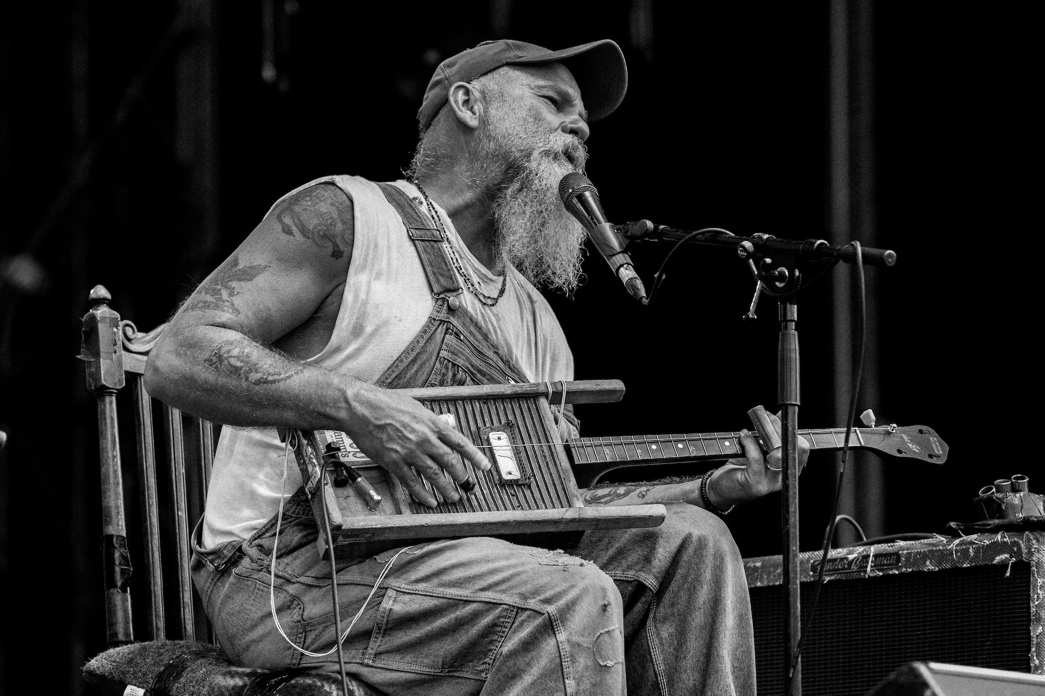 Kristian Dill Photographe Concert Paleo Seasick Steve Guitare