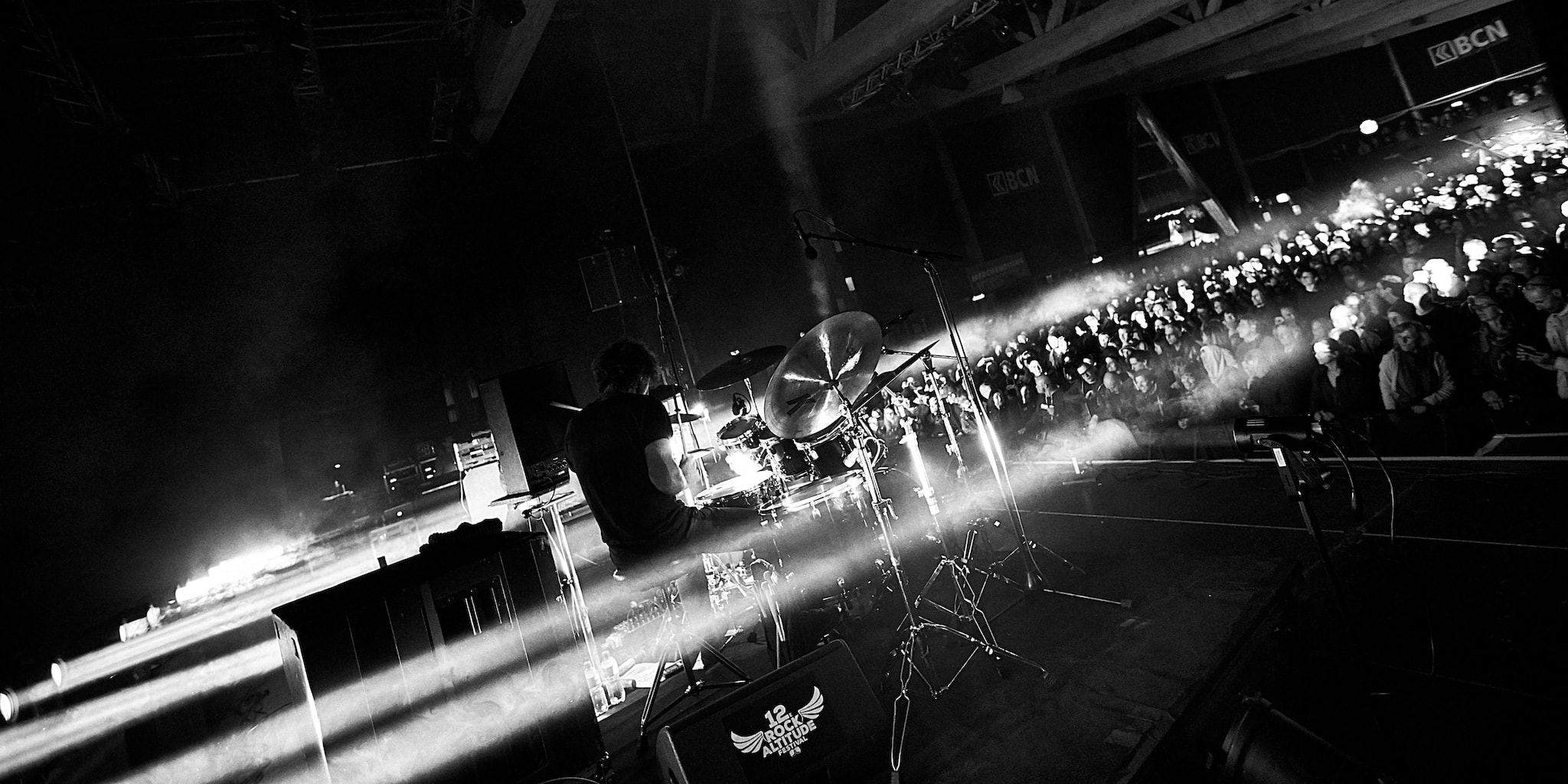 Kristian Dill Photographe Concert Rock Altitude Batterie Laser Public