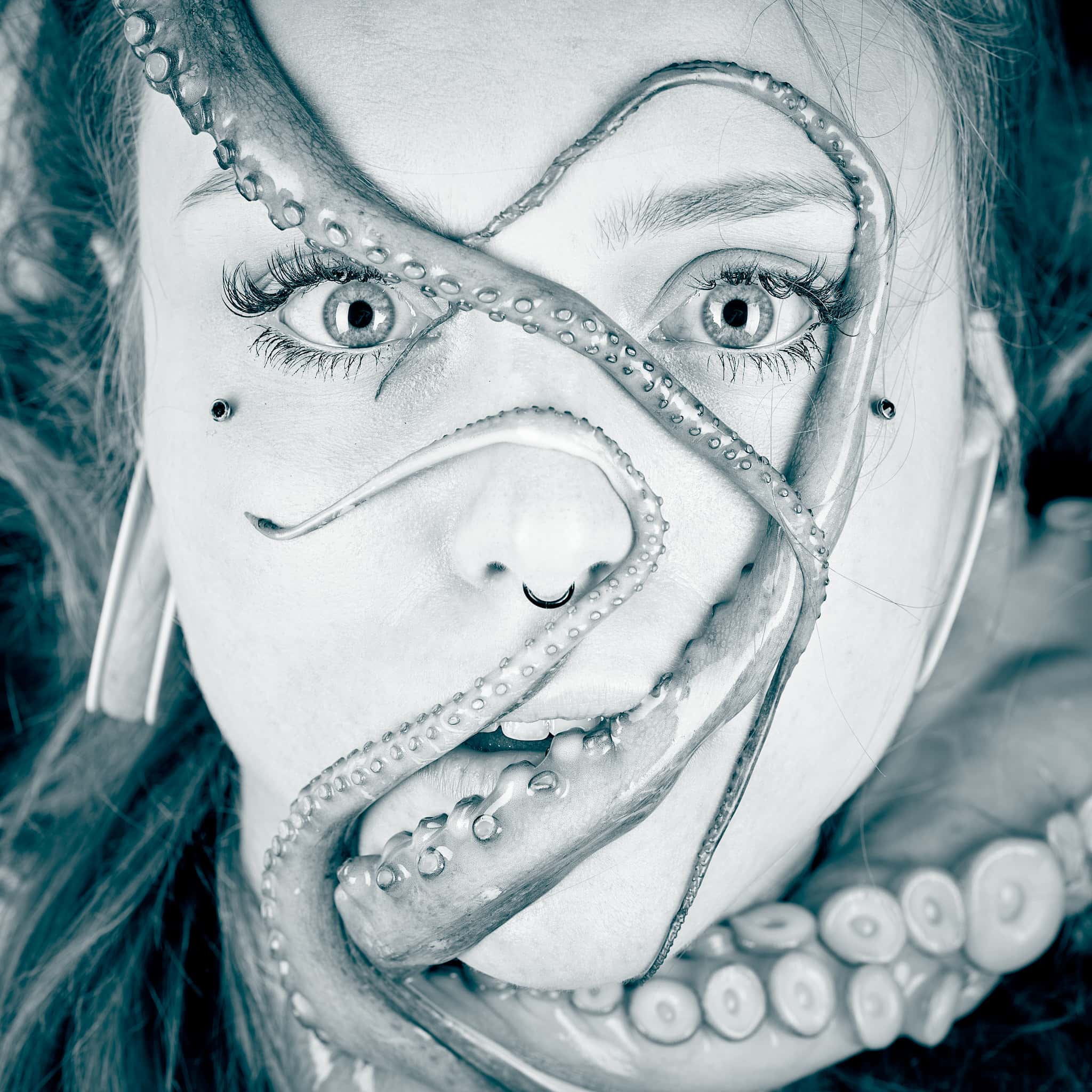 Kristian Dill Photographe Portrait Poulpe Ventouse Piercing Yeux